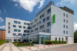 ibis Styles Warszawa Airport Hotel, Warsaw