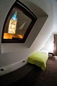 Artus - Old Town - 39