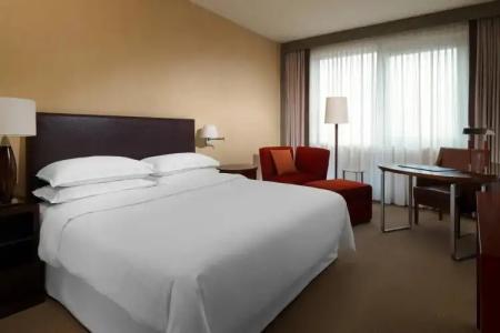 Sheraton Poznan - 39