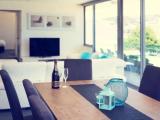 4 Bedrooms Apartment