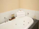 2 Bedrooms Deluxe Suite