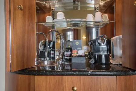 Country Club Tasmania - 13