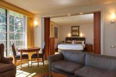 Country Club Tasmania - 40