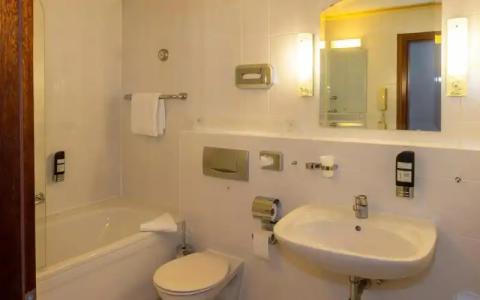 Trip Inn Aschaffenburger Hof - 9