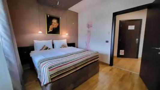 Design Mr President - 100