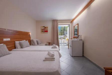 Dionysos & Suites - 1