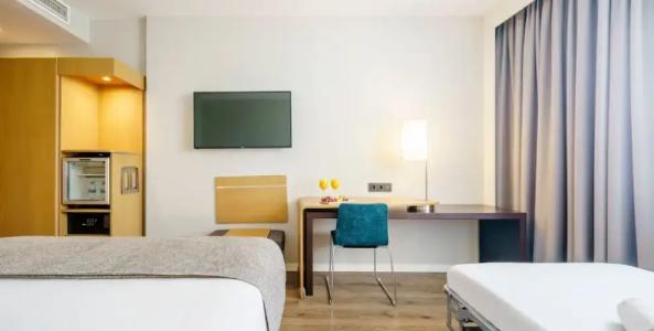 Ilunion Valencia 4 - 63