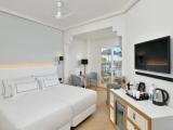 Grand Premium The Level Double room