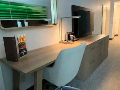 DoubleTree by Hilton at the Entrance to Universal Orlando - 51