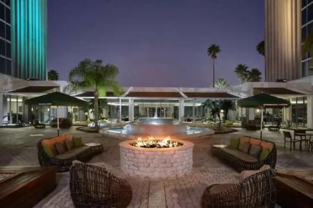 DoubleTree by Hilton at the Entrance to Universal Orlando - 25