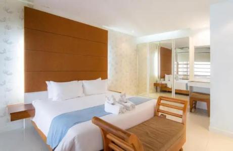 Royal Beach View - 1