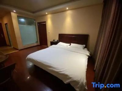 The Golden Ville Boutique and Spa - 90