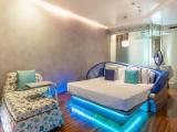 Deluxe Double room with pool view