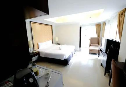 LK Metropole - 102