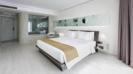Pattaya Discovery Beach - SHA Extra Plus - 115