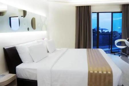 Pattaya Discovery Beach - SHA Extra Plus - 132