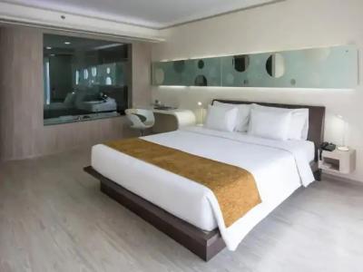 Pattaya Discovery Beach - SHA Extra Plus - 121