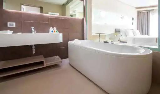 Pattaya Discovery Beach - SHA Extra Plus - 130