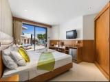 Standard Basement room