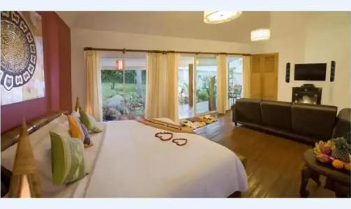 Paradise Island Estate - 3