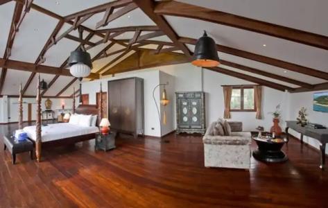 Paradise Island Estate - 112
