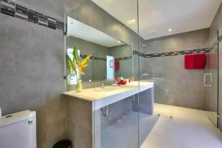 Crystal Bay Yacht Club Beach Resort - 125