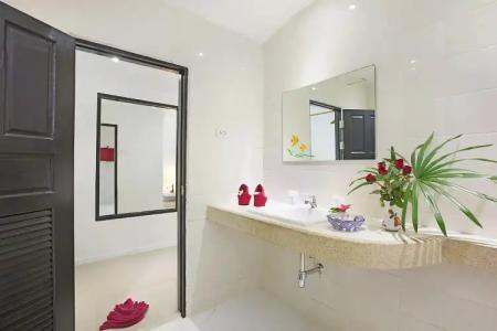 Crystal Bay Yacht Club Beach Resort - 175