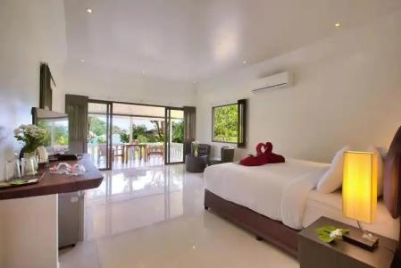 Crystal Bay Yacht Club Beach Resort - 180