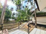 Bungalow with sea view