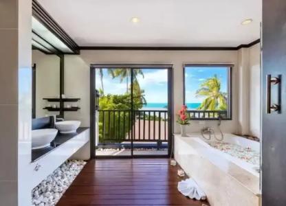 Samaya Bura Beach Resort - 100