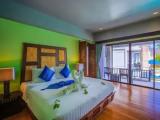 Maya Pool Suite