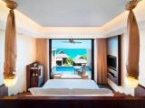 1 Bedroom Ocean Double Suite with partial ocean view