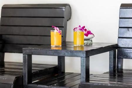 Crystal Bay Beach Resort - 16