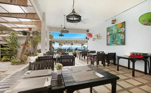 Crystal Bay Beach Resort - 27