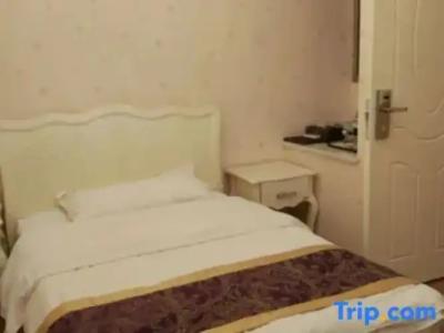 Evergreen Resort - 101