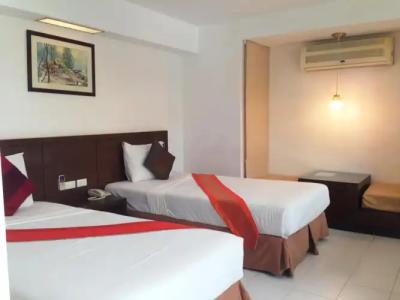 Evergreen Resort - 3