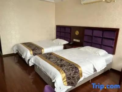 Evergreen Resort - 105
