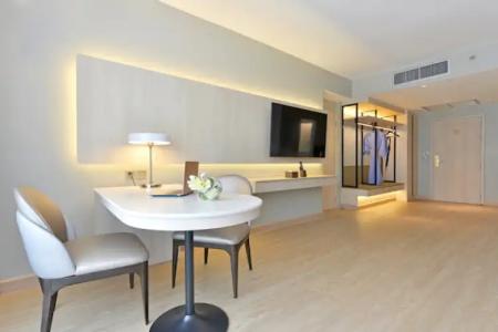 Centre Point Pratunam - SHA Extra Plus - 30