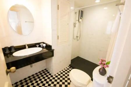 SSIP Boutique Dhevej Bangkok - 68