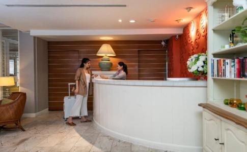 La Petite Salil Sukhumvit 8 - 28