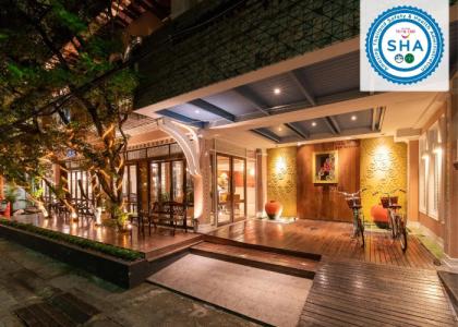 La Petite Salil Sukhumvit 8 - 17