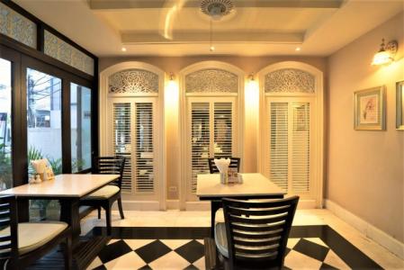 La Petite Salil Sukhumvit 8 - 23