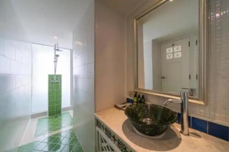 La Petite Salil Sukhumvit 8 - 95