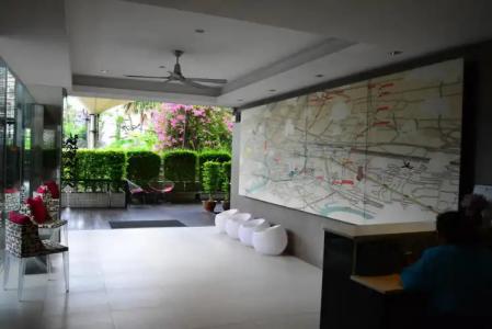 Trinity Silom - 1