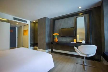 Trinity Silom - 35
