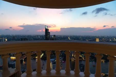 Tower Club at lebua - 77