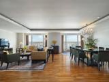 3 Bedrooms Tower Club Suite with balcony