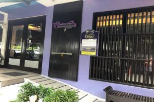 Sawasdee Hotel @ Sukhumvit Soi 8, Bangkok