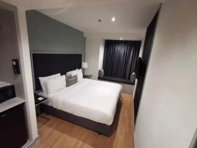 Evergreen Place Siam by UHG - SHA Extra Plus - 100