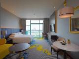 Deluxe Club room with river view